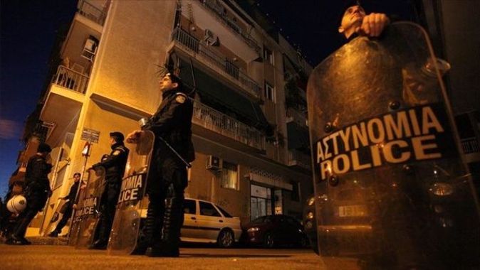 Yunanistan&#039;da terör örgütü DHKP-C yanlıları polisle çatıştı