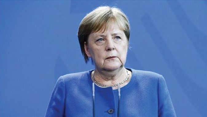 Almanya Başbakanı Merkel&#039;den eyalet başbakanlarıyla Covid-19 zirvesi