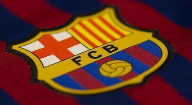 Barcelona 4 ismin sözleşmesini uzattı