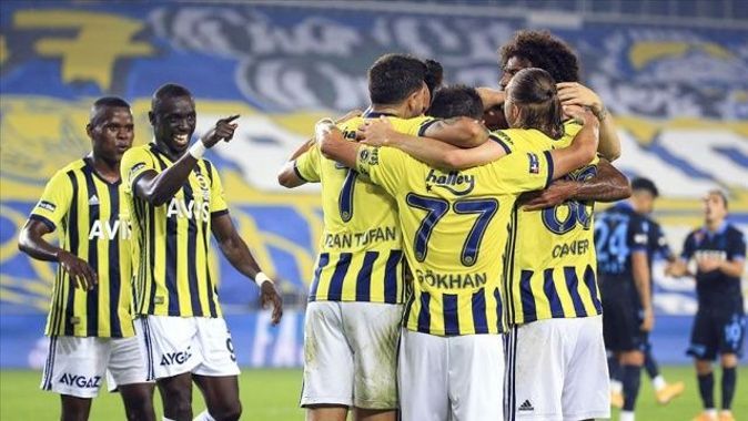 Fenerbahçe, evinde Trabzonspor&#039;u 3-1 mağlup etti