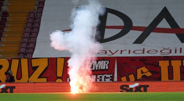 Galatasaray-Fenerbahçe derbisinde paraşütlü havai fişek atanlar yakalandı