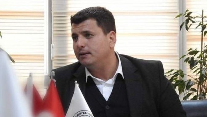 Manisa’da AK Parti’li belediye başkanı ve ailesi Covid-19’a yakalandı