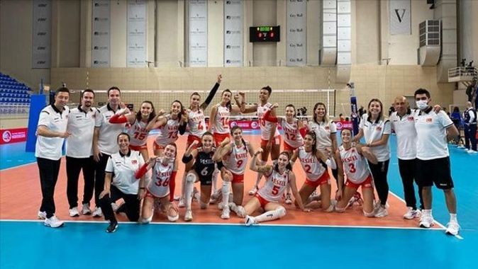 Türkiye 17 Yaş Altı Kızlar Avrupa Voleybol Şampiyonası&#039;nda finalde