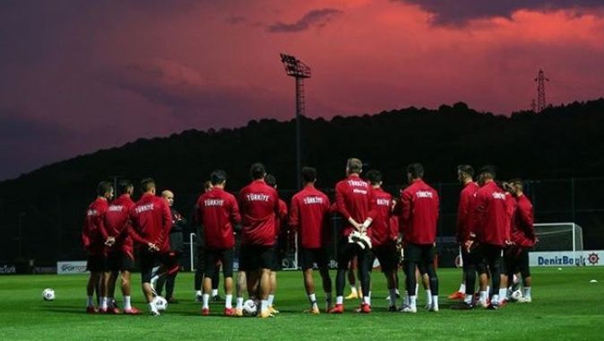 A Milli Futbol Takımı, Hırvatistan maçı hazırlıklarını tamamladı