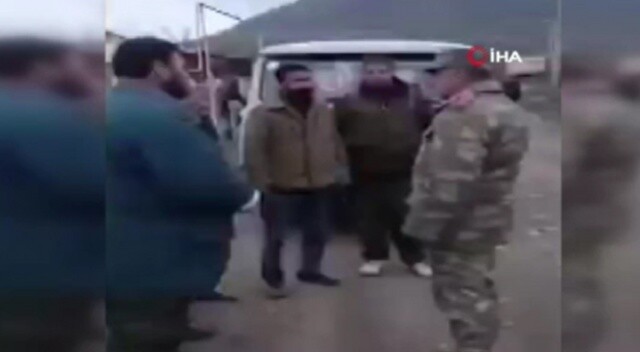 Azerbaycan askeri, Ağdam’ın tahliyesinde Ermeni sivillere yardım etti