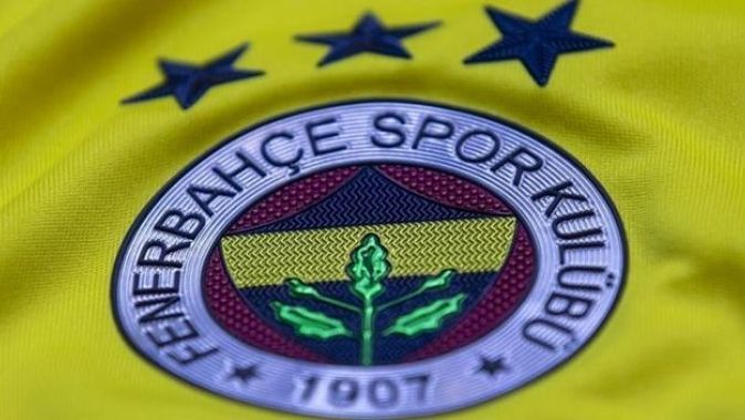 Fenerbahçe&#039;de Semih Şentürk futbol akademisi antrenörlüğüne getirildi
