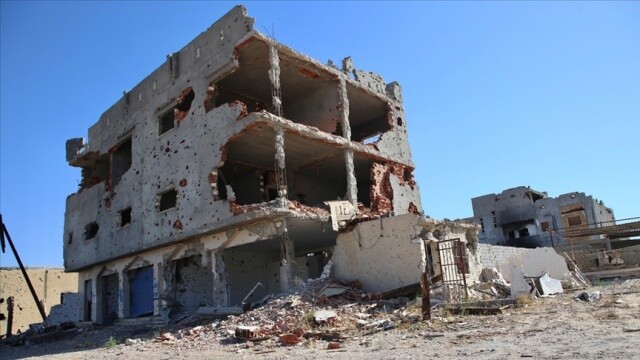 Hafter milisleri Ubari&#039;de sivillere ait evleri yıktı