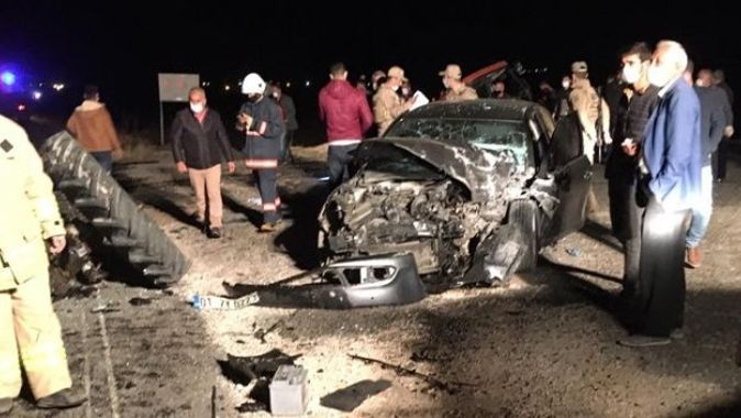 Mardin’de otomobil ile traktör çarpıştı: 2’si ağır 5 yaralı
