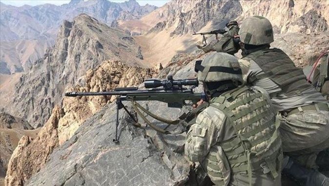Hakkari Şemdinli sınır bölgesinde 5 PKK&#039;lı terörist etkisiz hale getirildi