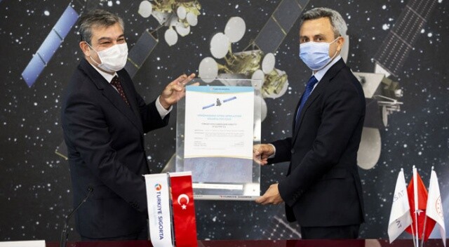Türk uydularını 2,2 milyar liraya sigortaladı