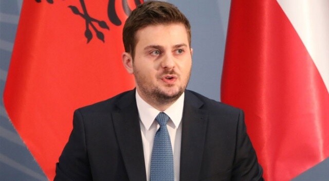 Arnavutluk Avrupa ve Dışişleri Bakan Vekili Cakaj istifa etti
