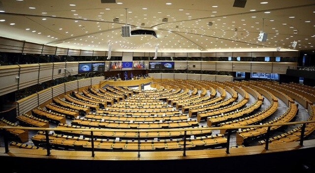 Avrupa Parlamentosu insan hakları ihlalleri nedeniyle Mısır&#039;a yaptırım çağrısında bulundu