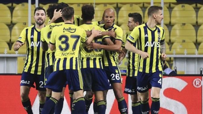 Fenerbahçe&#039;de eksikler geniş kadroyu kısıtladı
