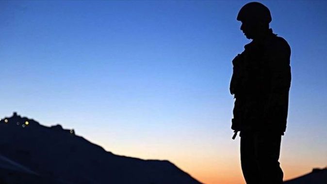 İçişleri Bakanlığı: İkna edilen PKK&#039;lı 4 terörist teslim oldu