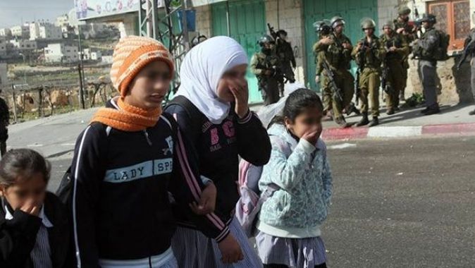İsrail zulmünde son perde: Filistinli çocuklara para cezası kesiyor
