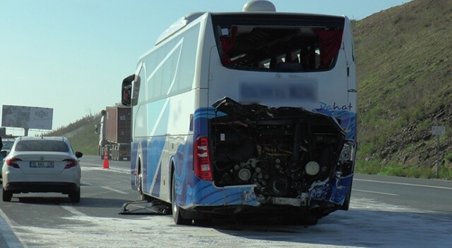 Kuzey Marmara Otoyolunda feci kaza: tır ile otobüs çarpıştı, 3 kişi yaralandı