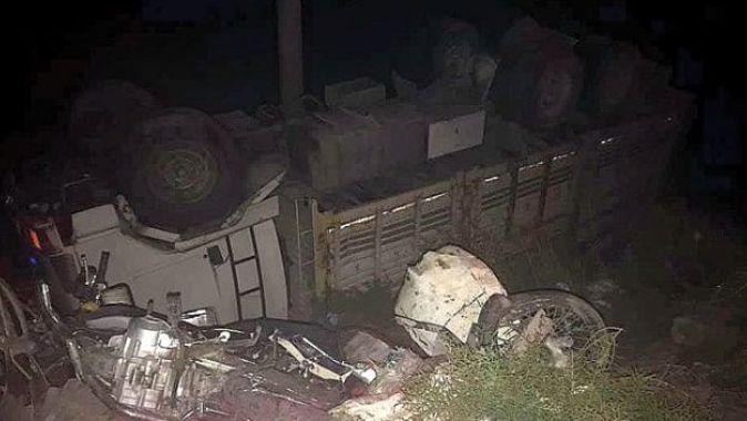 Söke&#039;de kamyonun çarptığı motosiklet sürücüsü hayatını kaybetti
