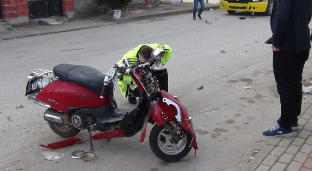 Arkadaşıyla yarış yaparken kaza yaptı, parçalanan motosikletini bırakıp kayıplara karıştı