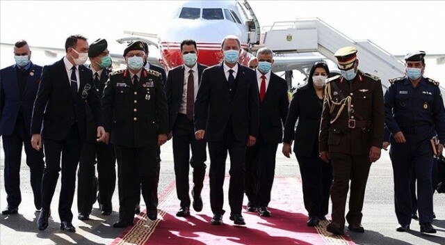 Bakan Akar ve Orgeneral Güler resmi ziyaret için Irak&#039;ta