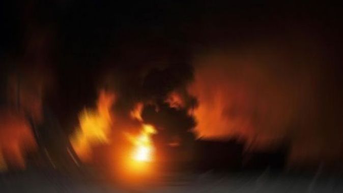 İran&#039;da bir gaz rafinerisinde patlama oldu, 2 kişi öldü