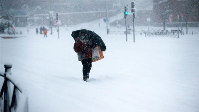 İspanya&#039;da kar fırtınasında 3 kişi hayatını kaybetti