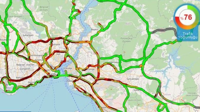 İstanbul&#039;da kısıtlama öncesi trafik yoğunluğu