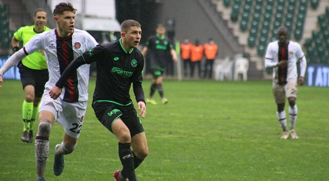 Karagümrük, Konyaspor&#039;u 2 golle geçti