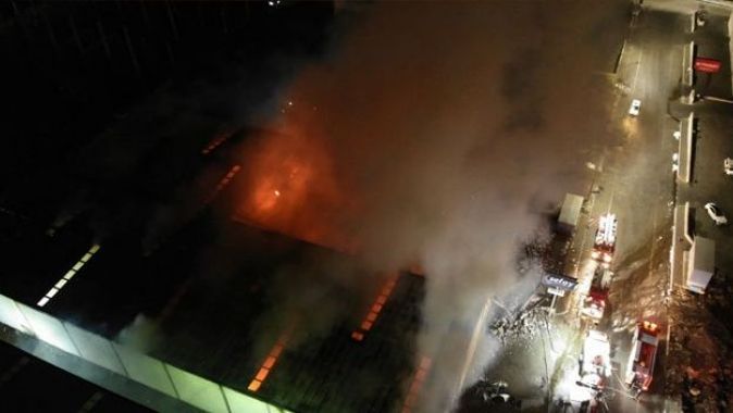 Kayseri&#039;de fabrika yangını! Ekipler müdahale ediyor