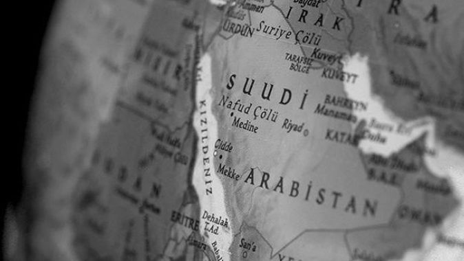 Katar ve Suudi Arabistan masaya oturuyor. Körfez&#039;de kartlar yeniden dağıtılıyor