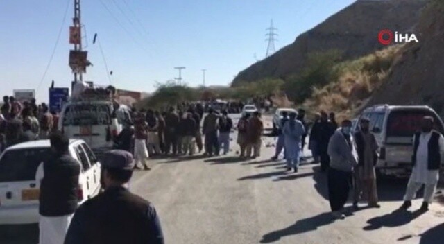 Pakistan’da madencilere saldırı: 11 ölü