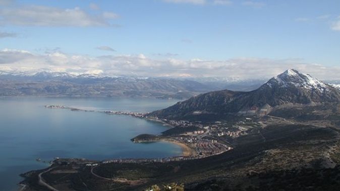 Türkiye&#039;nin ikinci en büyük tatlı su gölü: Eğirdir&#039;de koruma sevinci