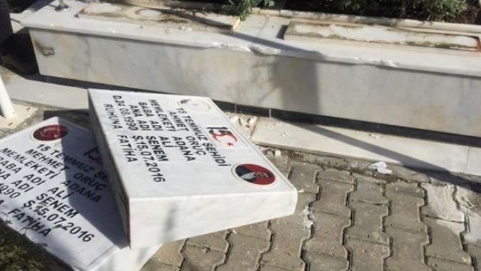 15 Temmuz şehidi ikiz polislerin mezarını tahrip eden 5 zanlı yakalandı