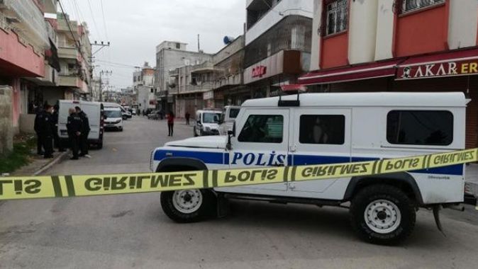 Adana’da 2 aile arasında silahlı kavga: 5 yaralı