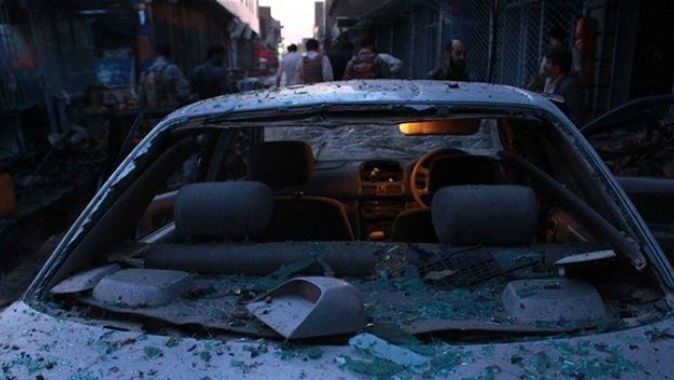 Afganistan&#039;da bomba yüklü araçla düzenlenen saldırıda 6 korucu hayatını kaybetti