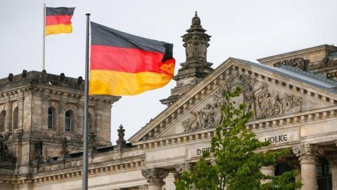 Almanya’da Covid-19 kısıtlamaları 1 Mart’a kadar uzatılabilir
