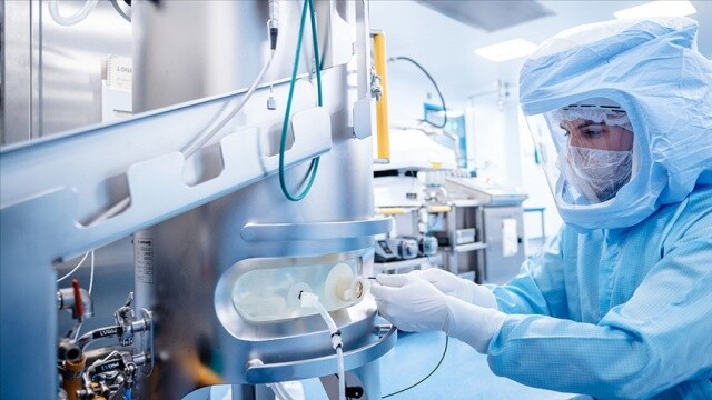 BioNTech Almanya&#039;da aşı üretimine başladı