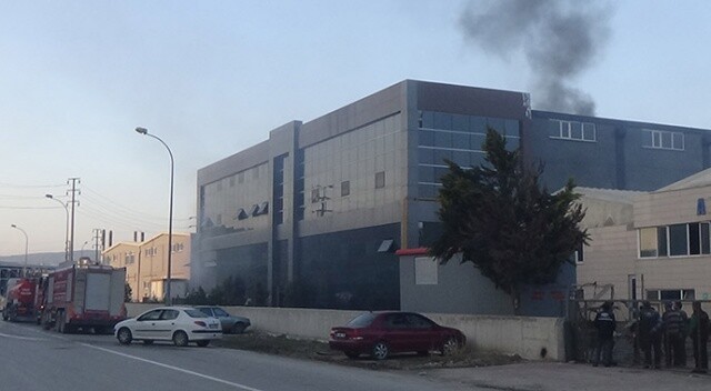 Bursa&#039;da tekstil fabrikasında çıkan yangın söndürüldü