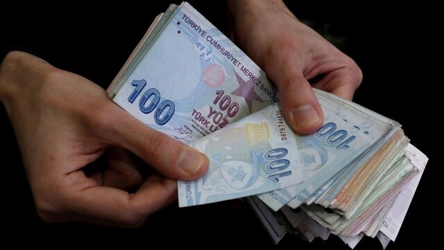 Denizli&#039;de kumar oynayan 25 kişiye toplam 112 bin lira para cezası