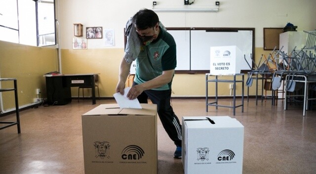Ekvador&#039;da devlet başkanlığı seçimleri ikinci tura kaldı