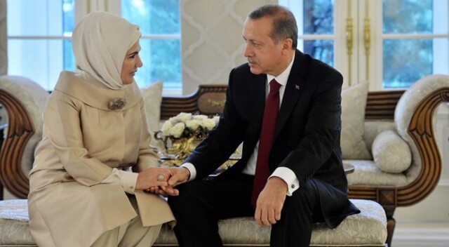 Emine Erdoğan, Cumhurbaşkanı Erdoğan&#039;ın doğum gününü kutladı