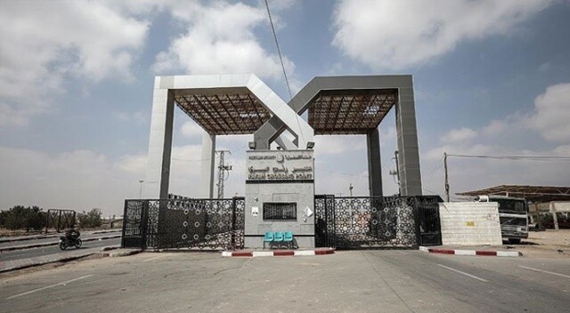 Gazze ile Mısır arasındaki Refah Sınır Kapısı çift yönlü açıldı