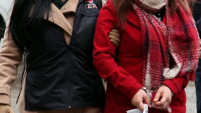 Kırmızı bültenle aranan Fransa vatandaşı DEAŞ üyesi kadın Ankara&#039;da yakalandı