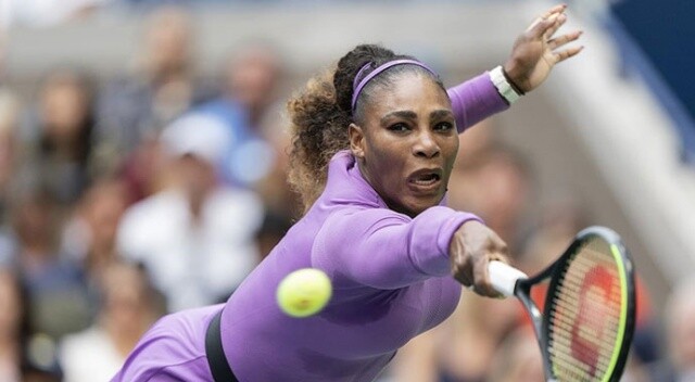 Serena Williams Avustralya Açık&#039;ta yarı finale çıktı
