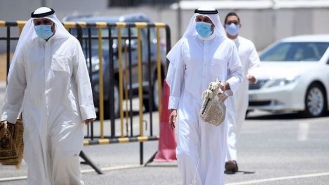 Suudi Arabistan&#039;da Covid-19 kısıtlamaları uzatıldı