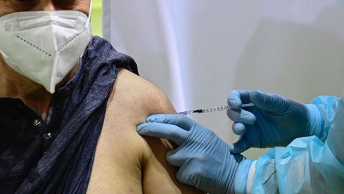Almanya, AstraZeneca aşısının kullanımını durdurdu