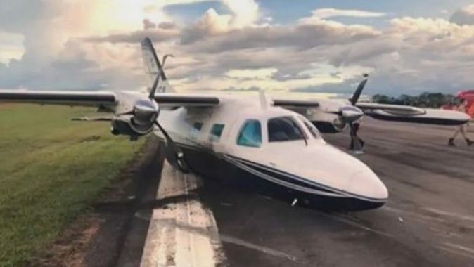 Brezilya’da iniş takımı bozulan uçak gövdesinin üzerine indi