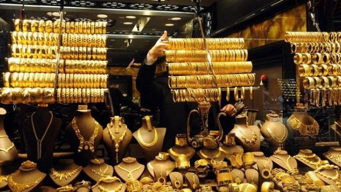 Çeyrek ve gram altın ne kadar? (8 Mart 2021 altın fiyatları)