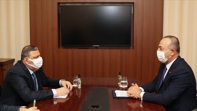 Dışişleri Bakanı Çavuşoğlu, eski Suriye Başbakanı Hicab&#039;la bir araya geldi