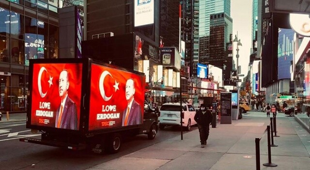 Erdoğan sevgisi Times Meydanı&#039;nda
