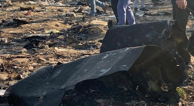 Güney Sudan’da yolcu uçağı düştü: 10 ölü